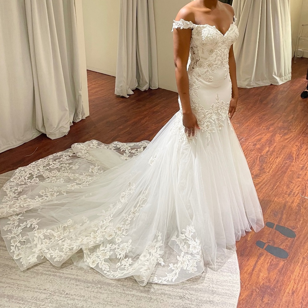 Wedding Dress - Mermaid Fit & Flare - Off Shoulder - Sheer Corset Back